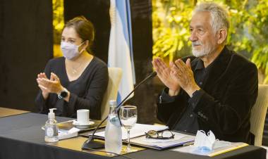 SAN LUIS FIRMÓ UN ACUERDO CON CHACO PARA LA ADQUISICIÓN DE 300 MIL PLANTINES CON LOS QUE FORESTARÁ LA CUENCA EL MORRO