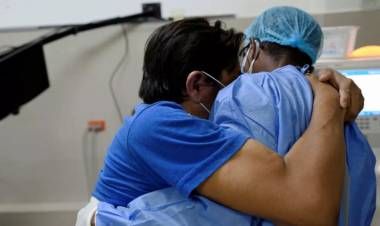 SE REGISTRÓ LA CIFRA MÁS ALTA DE MUERTES POR CORONAVIRUS DESDE QUE COMENZÓ LA PANDEMIA EN ARGENTINA: 557 FALLECIDOS