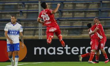 ARGENTINOS JUNIORS LOGRÓ UN IMPORTANTE TRIUNFO EN CHILE Y LIDERA EL GRUPO F DE LA LIBERTADORES CON PUNTAJE IDEAL