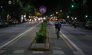 SEVERAS MEDIDAS EN SANTA FE, CONTROLARÁN CON 20 PUNTOS MÓVILES EL CUMPLIMIENTO DE RESTRICCIONES