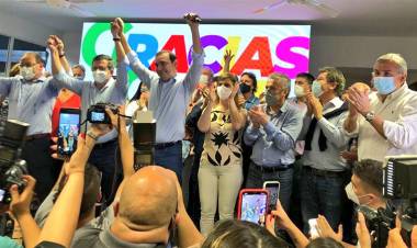 CON MÁS DE 75%. VOTOS VALDÉS FUE REELECTO COMO GOBERNADOR EN CORRIENTES POR UNA AMPLIA VENTAJA