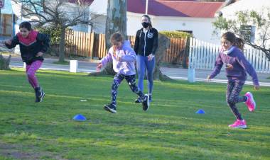 PARTIDO DE MAR CHIQUITA: COMENZARON DE MANERA EXITOSA LAS ACTIVIDADES DEPORTIVAS EN LA COSTA
