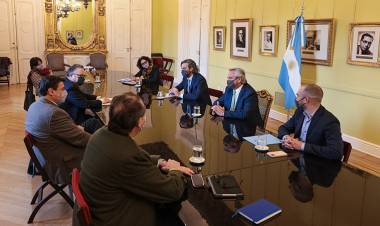 KULFAS AFIRMÓ QUE EL GOBIERNO ANALIZA MEDIDAS “PARA ACELERAR LA RECUPERACIÓN Y LLEGAR A MÁS SECTORES"