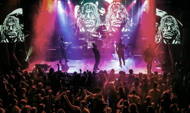 A 35 AÑOS DE SU LANZAMIENTO, EL DISCO "OKTUBRE" DE LOS REDONDOS VOLVERÁ A SONAR EN OBRAS DE LA MANO DE SUPERLÓGICO