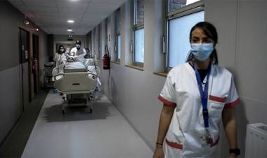 PREOCUPACIÓN GLOBAL, ÓMICRON AVANZA EN EL MUNDO: PAÍSES IMPONEN RESTRICCIONES Y CONFINAMIENTOS