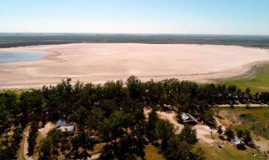 SANTA FE: LA LAGUNA DE PAIVA SE TRANSFORMÓ EN DESIERTO, SE SECÓ DEBIDO A LA EXTREMA SEQUÍA
