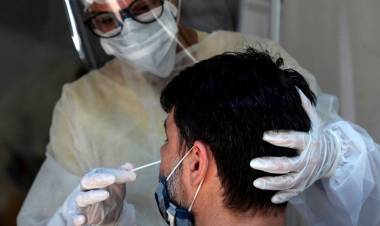 PANDEMIA: UN JOVEN CORDOBÉS SE CONTAGIÓ DE COVID DOS VECES EN 25 DÍAS
