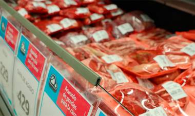 SEGÚN DATOS DEL IPCVA EL PRECIO DE LA CARNE SUBIÓ 2,5% Y REGISTRÓ UN AUMENTO INTERNUAL DEL 54,8%.