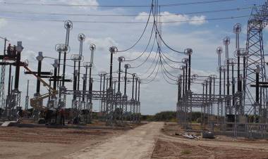 CON UN PROMEDIO DEL 18%, EL GOBIERNO AUMENTA HASTA 22% EL PRECIO ESTACIONAL DE LA ENERGÍA ELÉCTRICA