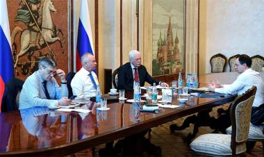 CONFLICTO: UCRANIA ACEPTÓ CONVERSAR CON RUSIA EN LA FRONTERA CON BIELORRUSIA