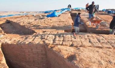 CAMBIO CLIMÁTICO: EN IRAK UNA CIUDAD DE 3.400 AÑOS EMERGIÓ DE UN RÍO POR LA SEQUÍA