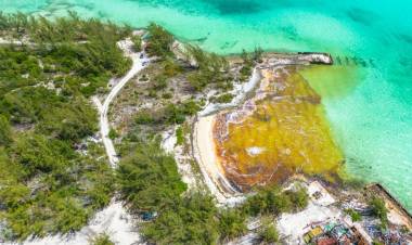 SIGNIFICATIVO DERRAME DE PETRÓLEO EN BAHAMAS