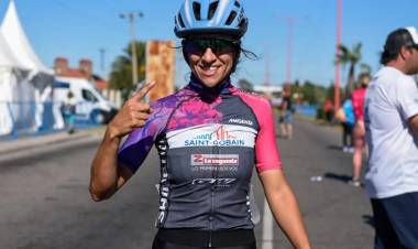 LA URUGUAYA PAOLA SILVA SE QUEDÓ CON LA VUELTA DEL PORVENIR FEMENINA DE CICLISMO EN SAN LUIS