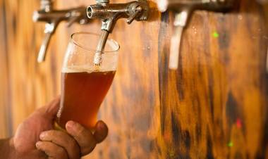 MAR CHIQUITA – BUENOS AIRES: DEL 18 AL 25 DE FEBRERO TENDRÁ LUGAR EN SANTA CLARA DEL MAR LA FIESTA NACIONAL DE LA CERVEZA ARTESANAL