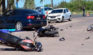 OCURRIÓ EN PROVINCIA DE CHACO: JOVEN CONDUCTOR EBRIO ATROPELLÓ A TRES MOTOS EN LA RUTA Y MATÓ A TRES JÓVENES