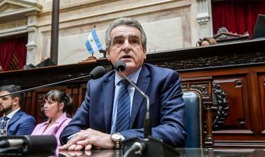 EN DIPUTADOS SE DIO EL INFORME DE GESTIÓN, AGUSTÍN ROSSI DESTACÓ LAS CIFRAS POSITIVAS DE LA ECONOMÍA