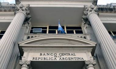 TRAS DATO DE INFLACIÓN Y EL DÓLAR BLUE EL BANCO CENTRAL SUBIÓ LA TASA DE INTERÉS EN MEDIO DE LA TENSIÓN CAMBIARIA