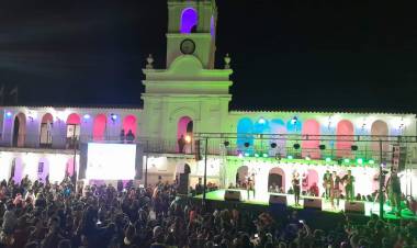 TUCUMÁN: "EL MES DE LA PATRIA EN FAMAILLÁ"