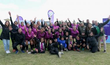 PARTIDO DE MAR CHIQUITA: EL FÚTBOL FEMENINO BRILLÓ EN LA COPA IGUALDAD DISPUTADA EN CORONEL VIDAL