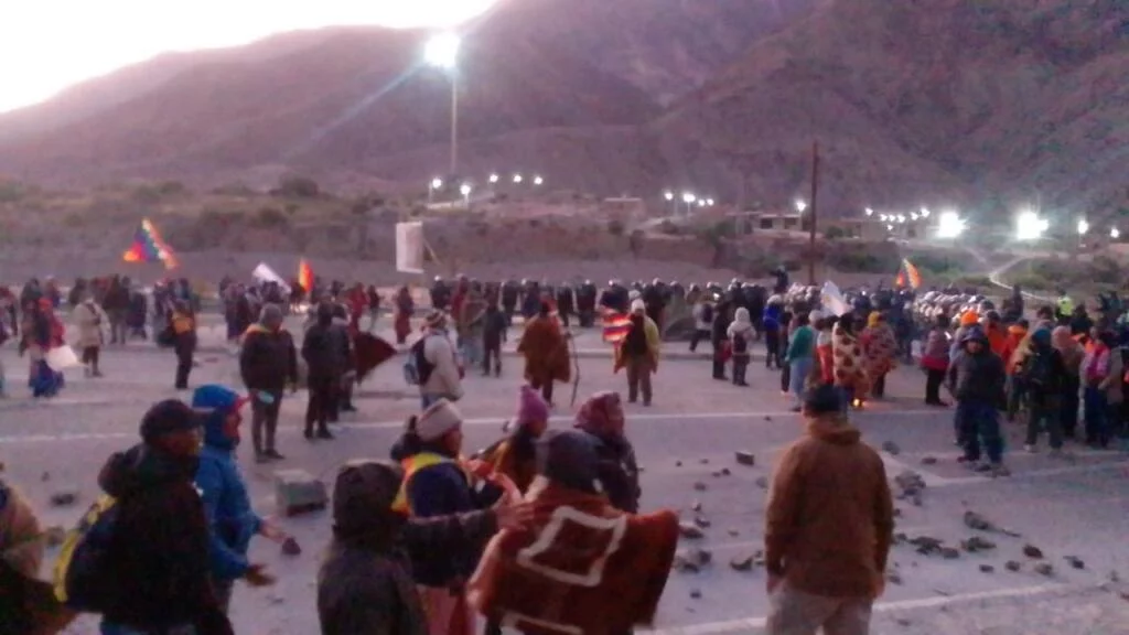 JUJUY: VIOLENTA REPRESIÓN EN PURMAMARCA