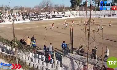RESUMEN: SPORTIVO PRINGLES - COLEGIALES