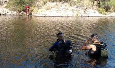 TRAGEDIA EN CÓRDOBA: UNA TURISTA MURIÓ AHOGADA AL CAER A UN CURSO DE AGUA EN UN BALNEARIO DE CRUZ DEL EJE