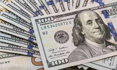 EL BANCO CENTRAL LIBERÓ UNA RESTRICCIÓN QUE PESABA SOBRE LA COMPRA DE DÓLARES