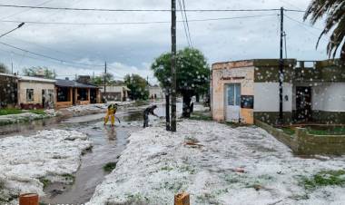 HUBO FUERTES LLUVIAS Y GRANIZO: FEROZ TEMPORAL PROVOCÓ DESTROZOS Y COMPLICACIONES EN PROVINCIA DE CÓRDOBA