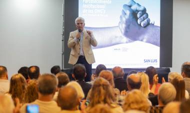 SAN LUIS: MASIVA PARTICIPACIÓN EN LA PRESENTACIÓN DEL PROGRAMA DE FORTALECIMIENTO INSTITUCIONAL