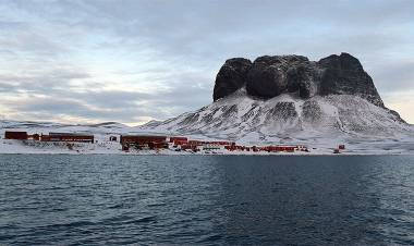 EN TERRITORIO QUE RECLAMA ARGENTINA: AFIRMAN QUE RUSIA DESCUBRIÓ EN ANTÁRTIDA LA MAYOR RESERVA DE PETRÓLEO DEL MUNDO