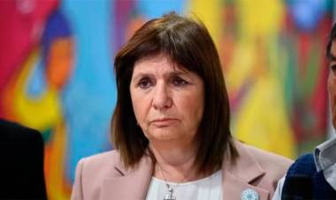 VISITA DE DIPUTADOS LIBERTARIOS A REPRESORES EN EL PENAL DE EZEIZA: “ES LA LIBERTAD”, AFIRMÓ BULLRICH