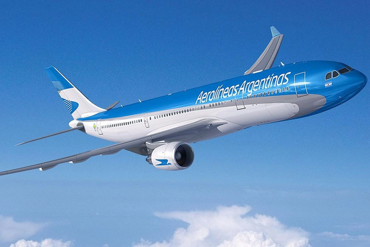 EL PARO DE PILOTOS DE AEROLÍNEAS ARGENTINAS AFECTARÁ A 6.000 PASAJEROS ESTE MARTES