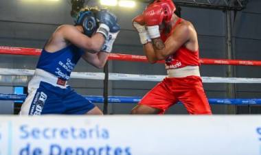 SAN LUIS: VILLA DE LA QUEBRADA VIBRÓ CON EL PROVINCIAL DE BOXEO AMATEUR Y HOMENAJE A ‘LOCOMOTORA’ OLIVERAS 