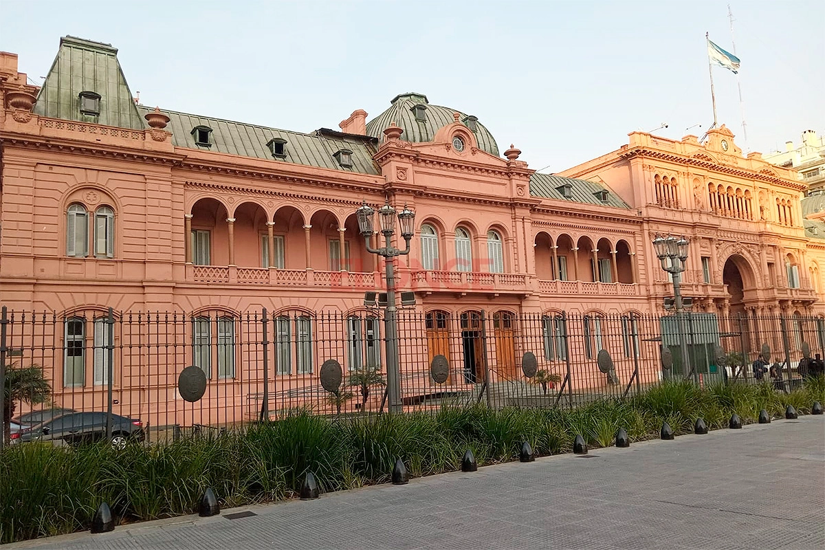 ALEJANDRO CACACE FUE OFICIALIZADO COMO NUEVO SECRETARIO DE DESREGULACIÓN