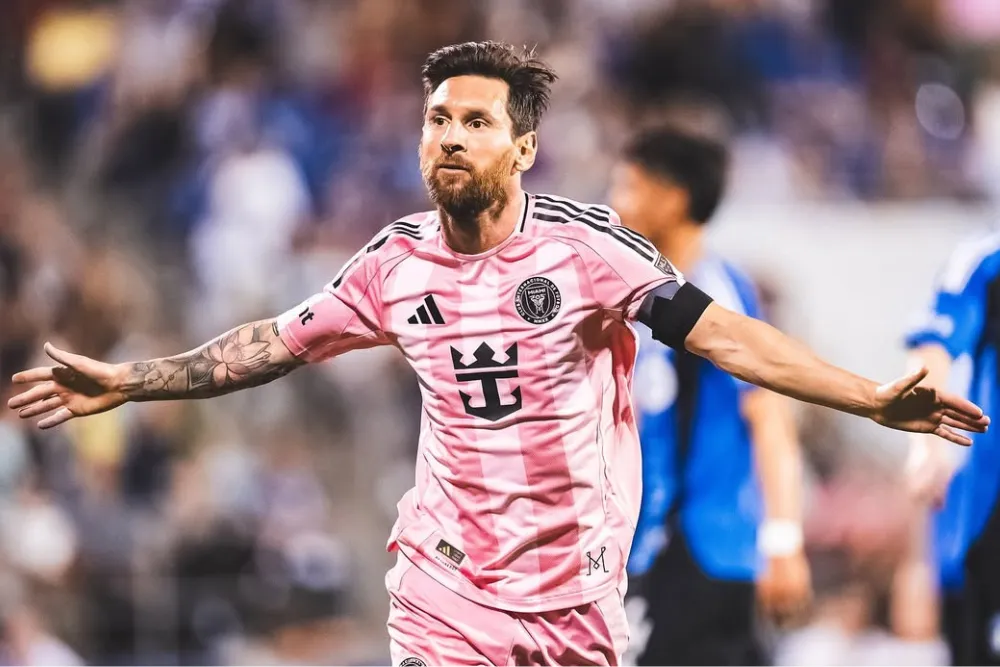 LIONEL MESSI NEGOCIA SU CONTINUIDAD EN INTER MIAMI MÁS ALLÁ DE 2025