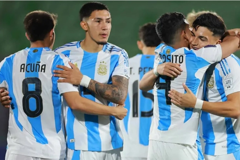 MUNDIAL SUB-20: ARGENTINA GOLEÓ A AUSTRALIA Y ESTÁ EN OCTAVOS