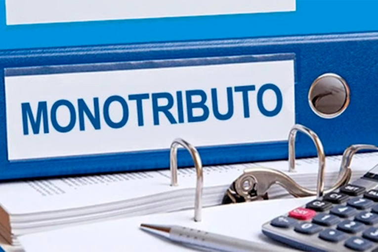 EL GOBIERNO ANALIZA ELIMINAR EL MONOTRIBUTO Y CREAR UN NUEVO RÉGIMEN LABORAL