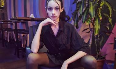 NAIARA MENA: LA JOVEN PROMESA QUE REVOLUCIONA LAS PASARELAS DE ROSARIO