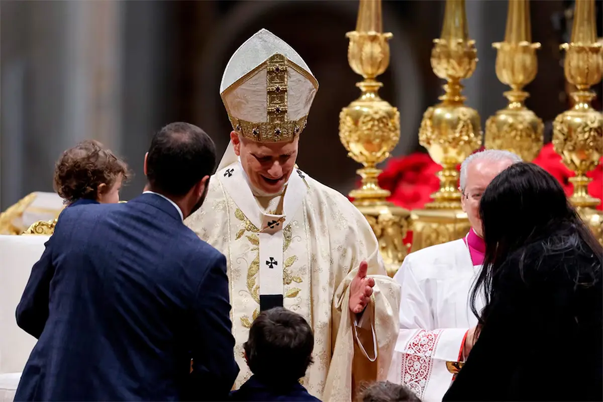 EN SU PRIMERA MISA DE NAVIDAD, EL PAPA LEÓN XIV PIDIÓ PROTEGER A LAS POBLACIONES INDEFENSAS