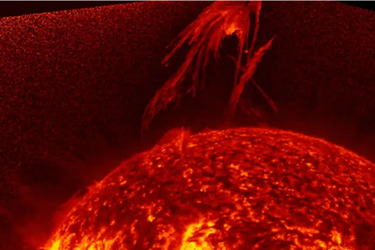 Detectaron protuberancia solar de un millón de km