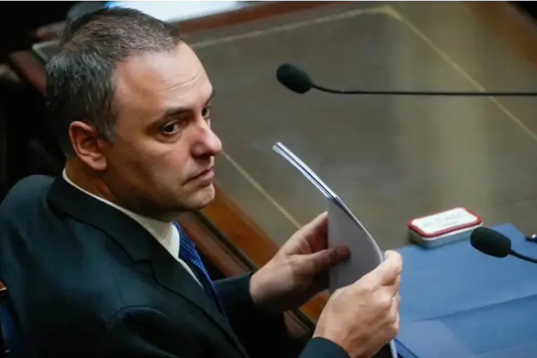 Manuel Adorni expondrá en el Senado el 2 de julio y presentará su informe de gestión