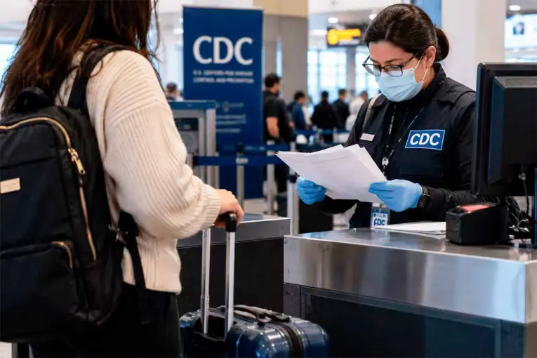 Estados Unidos impone nuevos requisitos sanitarios por el ébola