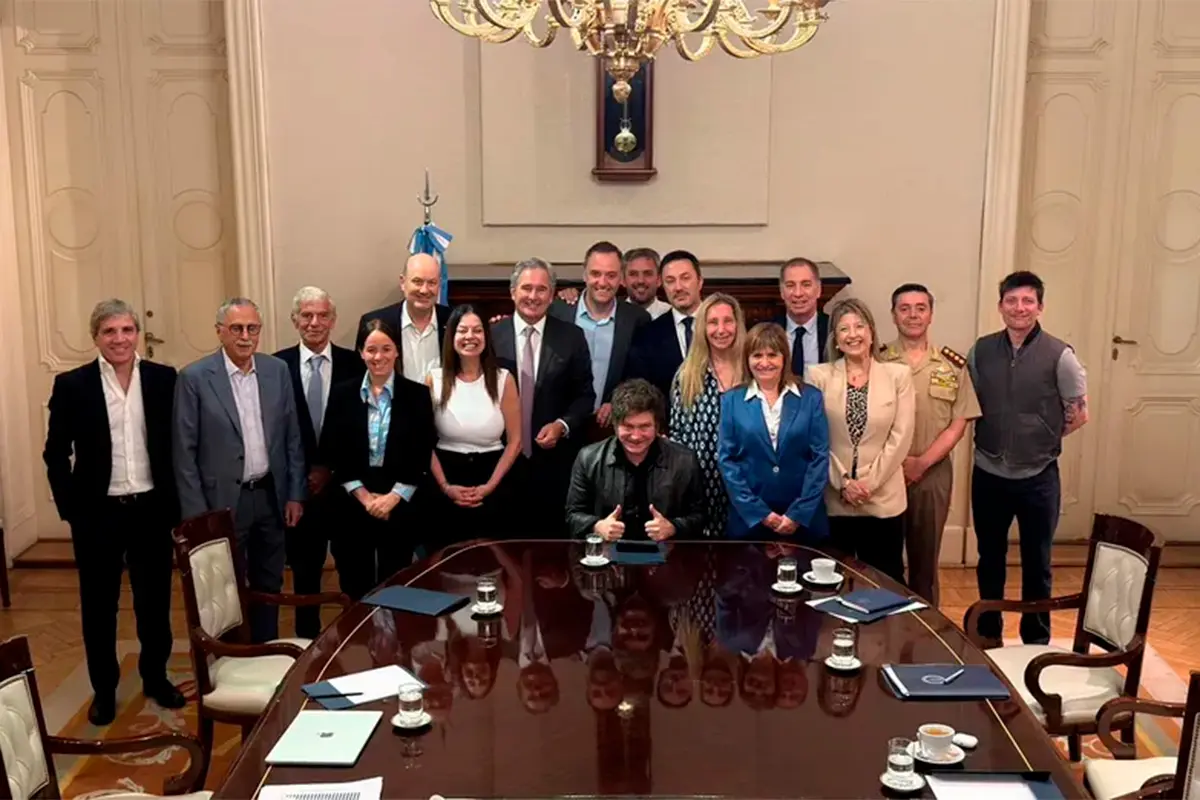 Milei convoca a su gabinete para retomar la agenda política