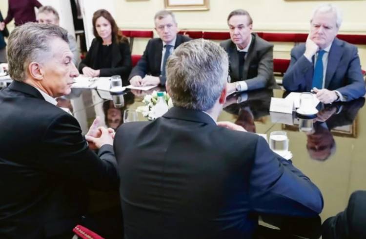 IMPUTAN A STANLEY Y RUBINSTEIN POR LA FALTA DE VACUNAS EN EL PAÍS
