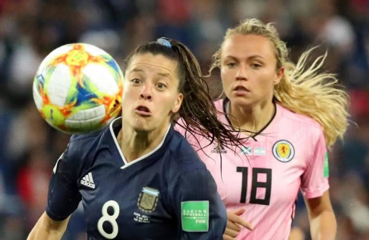 LA NOTA EN QUE UNA DE LAS ESTRELLAS DE LA SELECCIÓN FEMENINA HABÍA ANTICIPADO EL ESCÁNDALO