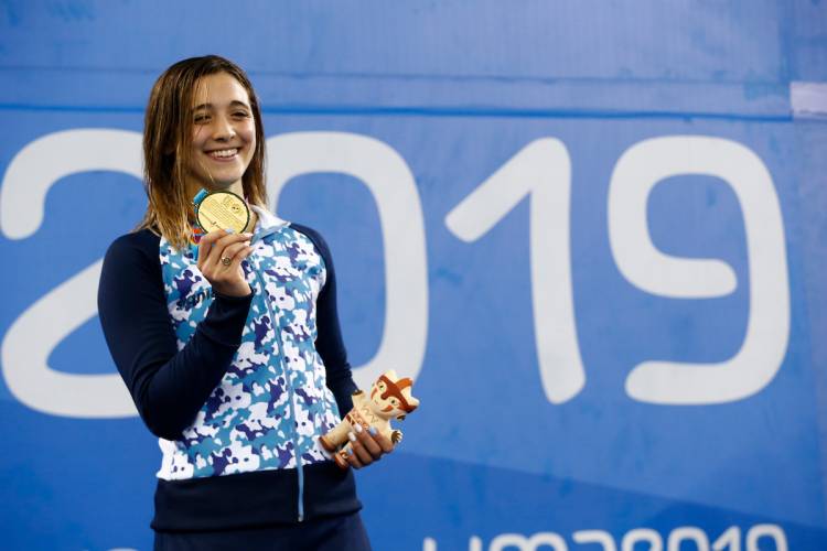 DELFINA PIGNATIELLO SIGUE BRILLANDO, GANÓ EL ORO EN LOS 800 METROS LIBRE