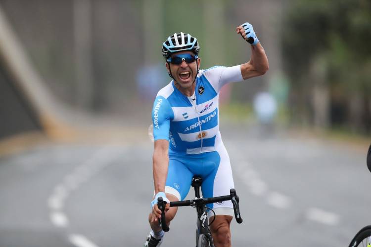 MAXIMILIANO RICHEZE GANÓ EL ORO PANAMERICANO EN CICLISMO EN RUTA