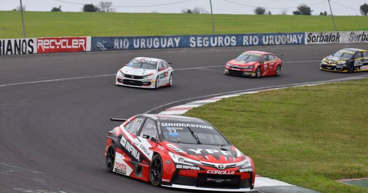 MATÍAS ROSSI LARGARÁ DESDE LA POLE EN LA CARRERA NÚMERO 100 DEL SÚPER TC2000