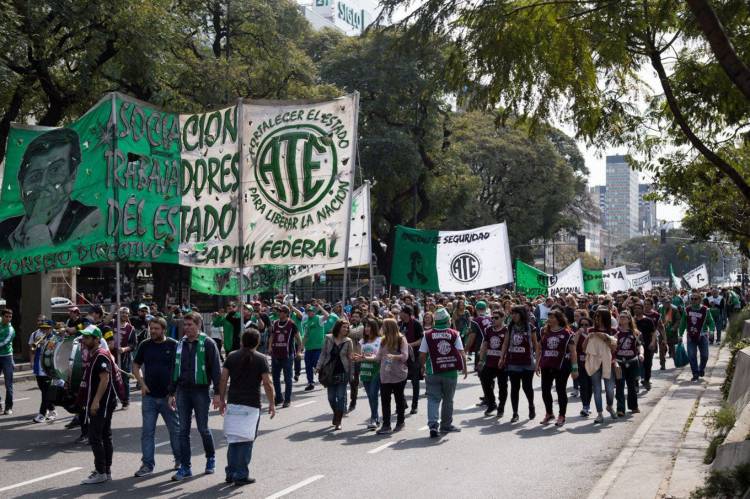 ATE CONVOCA A UN PARO NACIONAL ESTE MARTES 10 DE SEPTIEMBRE CON MOVILIZACIONES EN TODO EL PAÍS