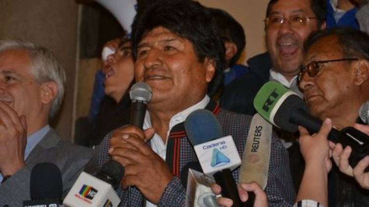 BOLIVIA: GANARÍA EVO EN PRIMERA VUELTA Y CONVOCAN A MANIFESTACIONES, ALIADOS Y OPOSITORES